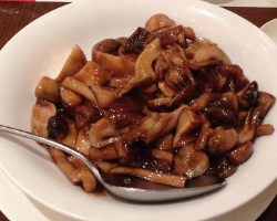 Mixed Mushroom With Oyster Sauce